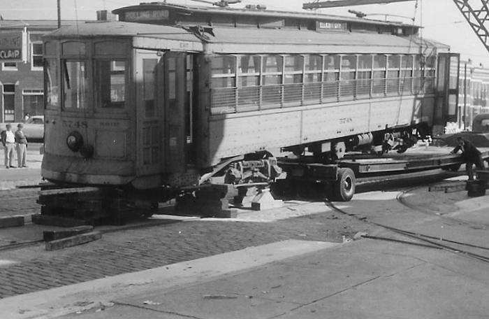 usr_m_bwi_5748_edmonsoncarhouse_jk_btc147.jpg