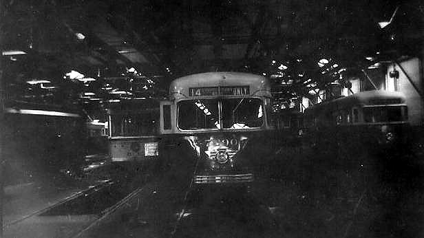 usr_m_bwi_pcc_7090_carrollparkshops_jk_btc173.jpg