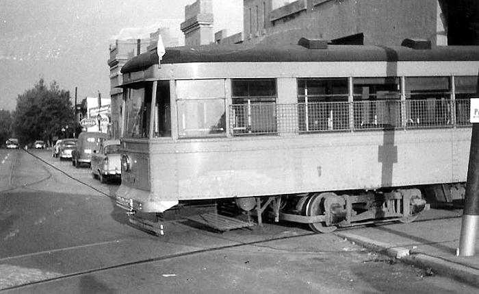 usr_m_bwi_witt_6119_edmonsonavecarhouse_1955_jk_btc164.jpg