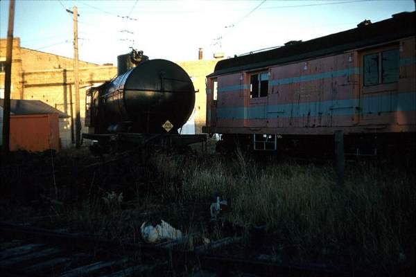 usr_m_cae_misc_tankcar_wheaton_1961_mfarr_cae134.jpg