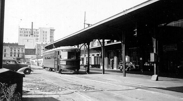 usr_m_candle_110_columbus_1938_cle15.jpg