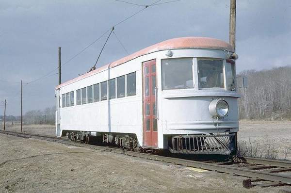 usr_m_candle_116_atshoreline_1975_cle24.jpg