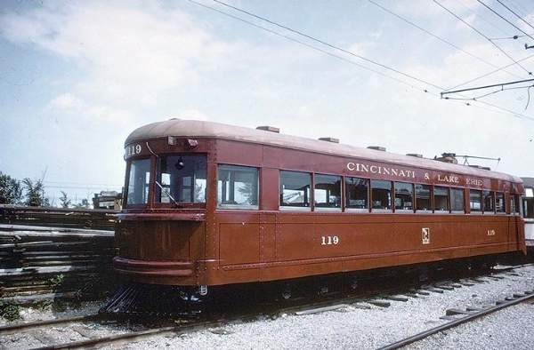 usr_m_candle_119_atohiorwymuseum_cle23.jpg