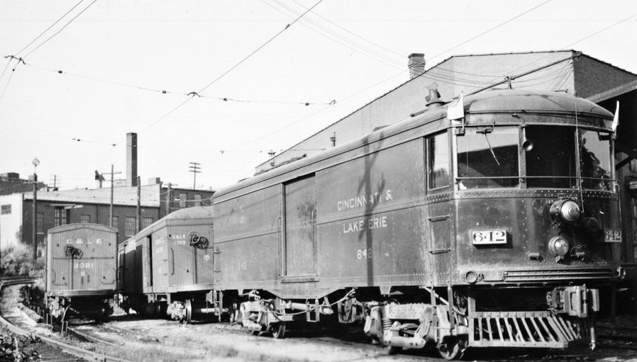 usr_m_candle_642_cle112.jpg