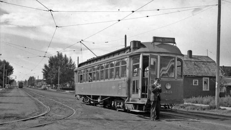 cnr_m_cgy_43_eastcalgary_cmr52_bv.jpg