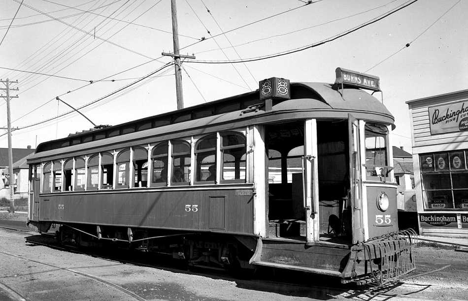 cnr_m_cgy_55_194907_cmr60_bv.jpg