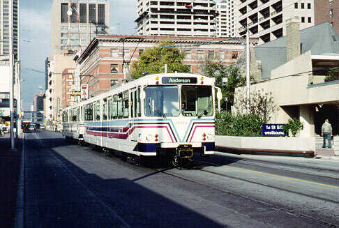 cnr_m_cgy_ctrain_20xx_ct01.jpg
