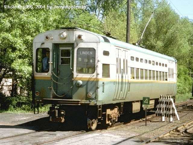 usr_m_chi+el_0048_maple_196606_t454_jerapp.jpg