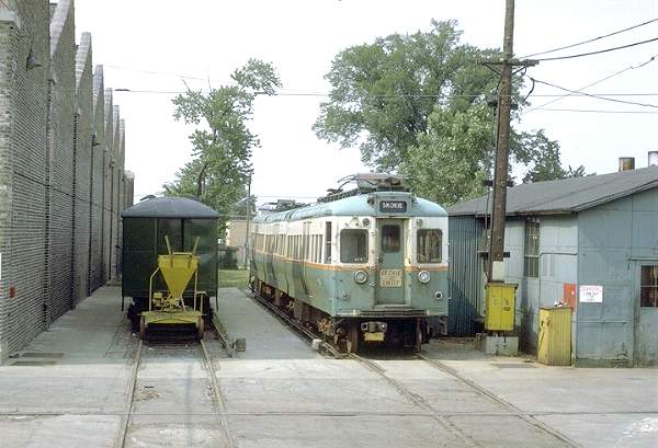 usr_m_chi+el_0053_skokieshops_19710704_jt_0816.jpg