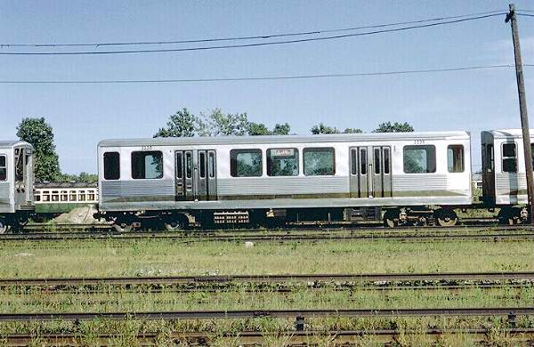 usr_m_chi+el_2228_skokieshops_19700823_jt_0551.jpg