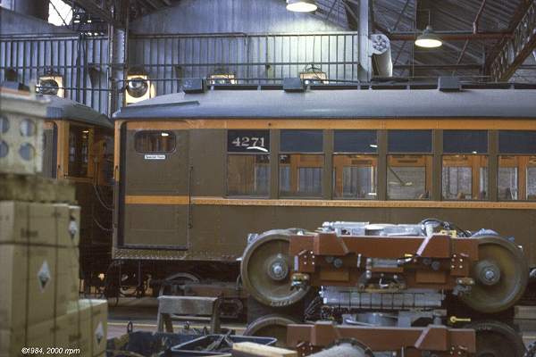 usr_m_chi+el_4271_skokieshops_mikcro_1204.jpg