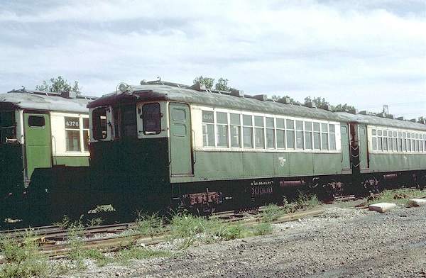 usr_m_chi+el_4376_skokieshops_19700820_jt_0739.jpg