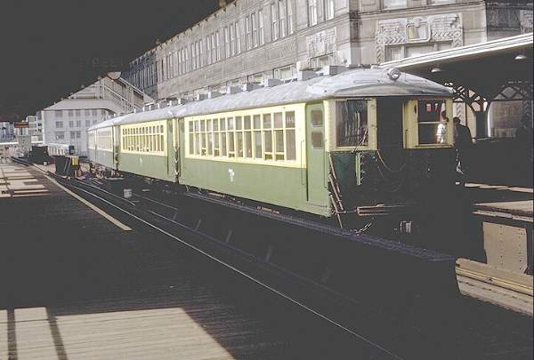 usr_m_chi+el_4441_merchandisemart_19710707_douggrot+jt_0773.jpg