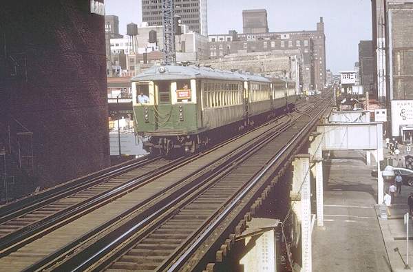 usr_m_chi+el_4445_clark+lake_19710707_douggrot+jt_0778.jpg