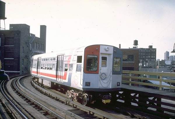 usr_m_chi+el_6025_chicago_19750702_elisabethschumann_0851.jpg