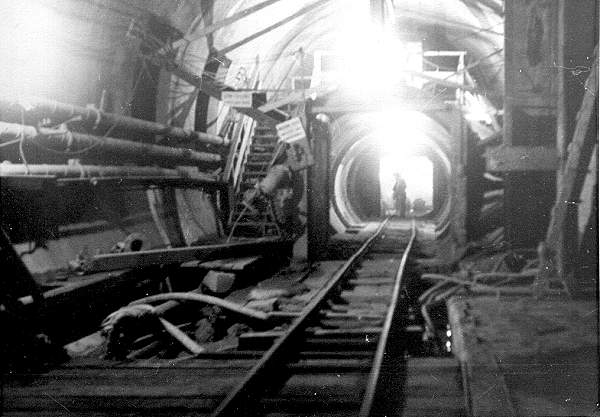 usr_m_chi+el_misc_statestsubway_daveme_1127.jpg