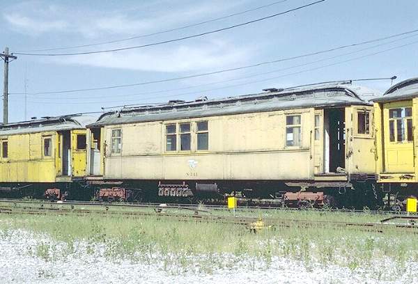 usr_m_chi+el_s341_skokieshops_19700820_jt_1062.jpg