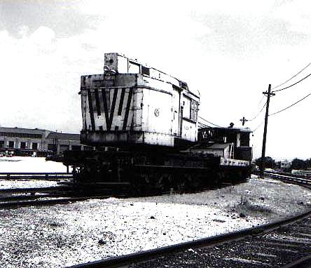 usr_m_chi+el_wood_skokieshops_rhill_0385.jpg
