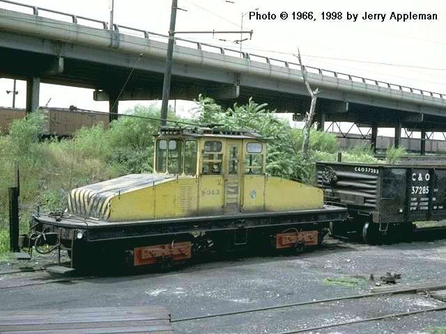 usr_m_chi+el_work's343_63rdloweryard_196606_t084_jerapp.jpg