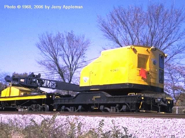 usr_m_chi+el_work's363_desplainesyard_19681020_t558_jerapp.jpg