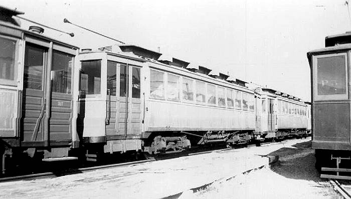 usr_m_chi+stcr_1429,work'p5_in+a+yard_bv_1288.jpg