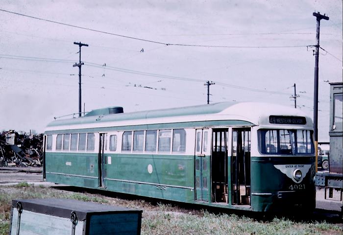 usr_m_chi+stcr_4021_77thstation_bobleff_1323.jpg