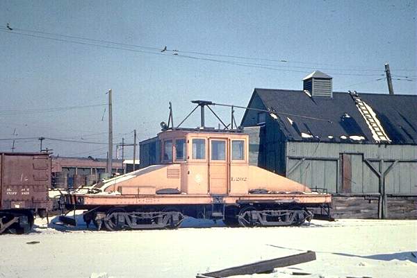 usr_m_chi+stcr_work'l202_southshops_1047.jpg
