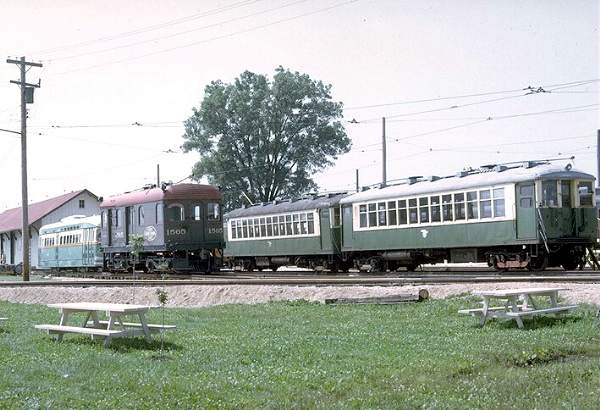 usr_m_museum_illinoisrailway_cta4000,cta4391,it1565_douggrot+jt_0756.jpg