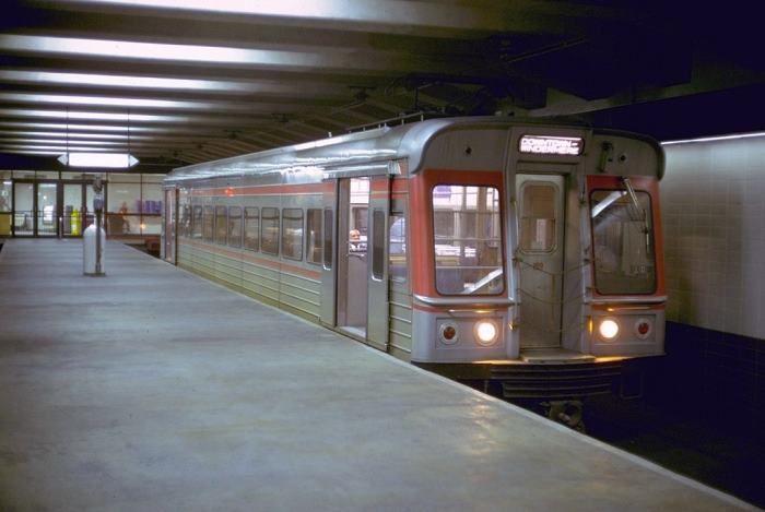 usr_m_cle+rapid_15x_airportstation_19690918_jtcs_cts068.jpg