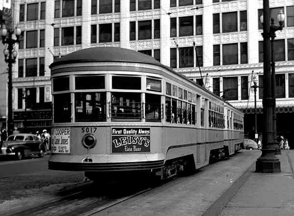 usr_m_cle_5017_publicsquare_bv_bvc087a.jpg