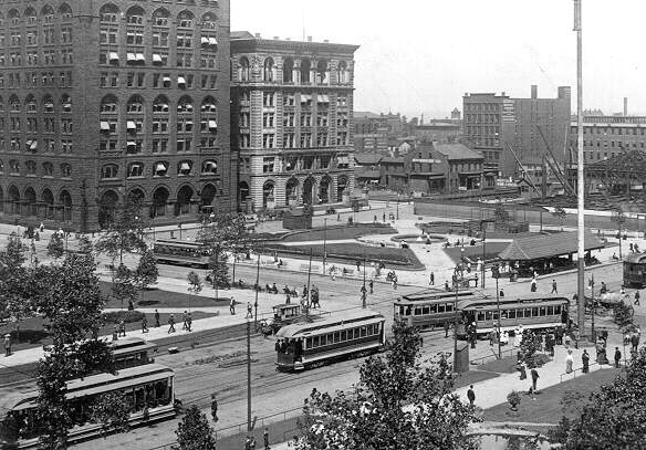 usr_m_cle_misc_publicsquare_bv_bvc001.jpg