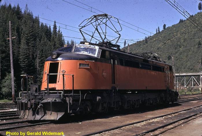 usr_m_cmstp_e72_othello_gwide_milw127.jpg
