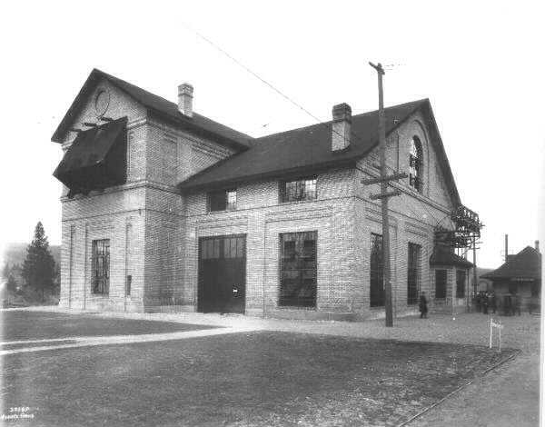 usr_m_cmstp_misc_electrification_cleellum_006_milw006a.jpg
