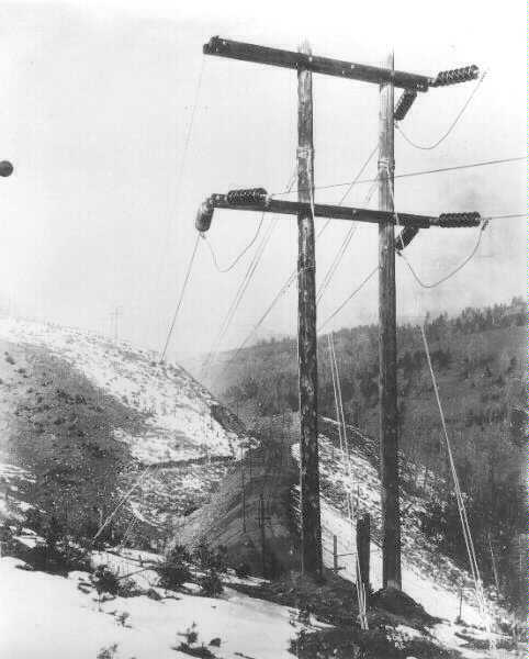 usr_m_cmstp_misc_electrification_twopoledeadend_001_milw002a.jpg