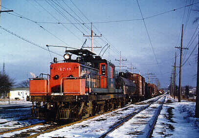 usr_m_cnsm_frt_459_01_161.jpg