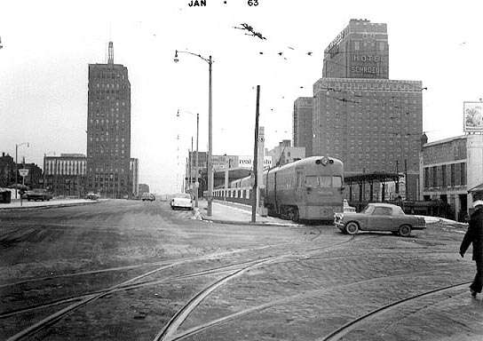 usr_m_cnsm_liner_mke_196301_tlemen_272.jpg