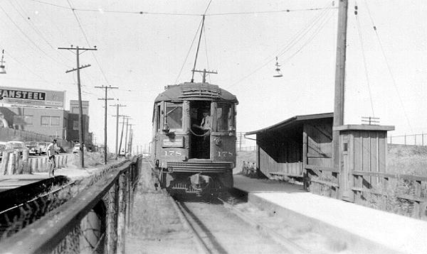 usr_m_cnsm_pass_178_nearnorthchicagojct_195508_donross_101.jpg