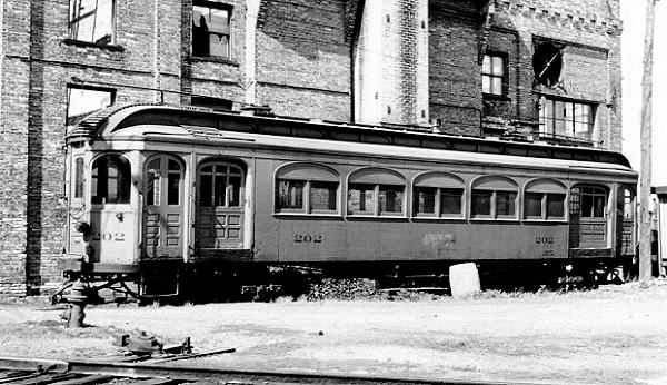 usr_m_cnsm_pass_202_highwood_103.jpg