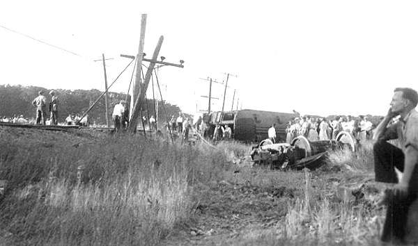 usr_m_cnsm_pass_750_751_tobinroadwreck_19320820_04_tmoran_277.jpg