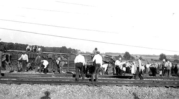 usr_m_cnsm_pass_750_751_tobinroadwreck_19320820_05_tmoran_278.jpg