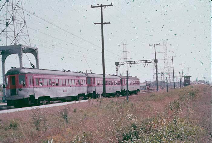usr_m_cnsm_silver_31_dempsterst_1955_johndevore_402.jpg