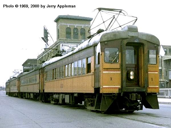 usr_m_csssb_css_001_crossingstjoeriverlasalleavesouthbend_1969_japp_ss252.jpg