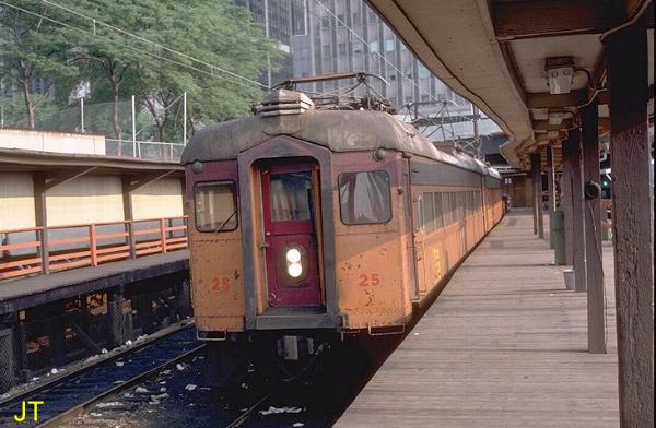 usr_m_csssb_css_025_randolphst_jt_ss019.jpg