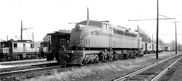 usr_m_csssb_motor_0801_michigancityshopsyard_ss124.jpg