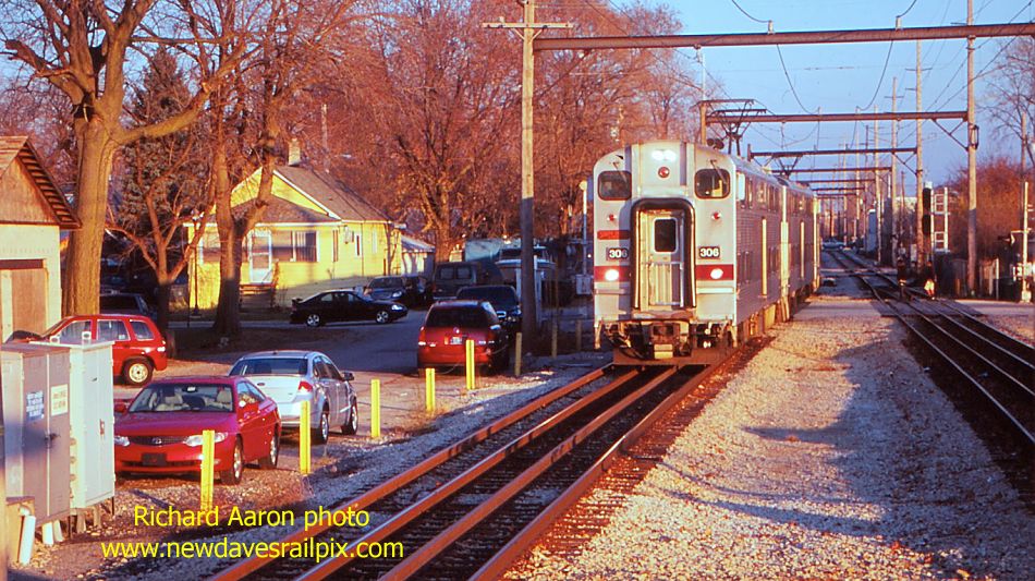 usr_m_csssb_nic_306_hammond_train118_20111123_riaar.jpg