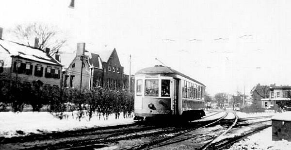 usr_m_ctco_nhav_1701_broadwaystation_19440201_nhct083.jpg