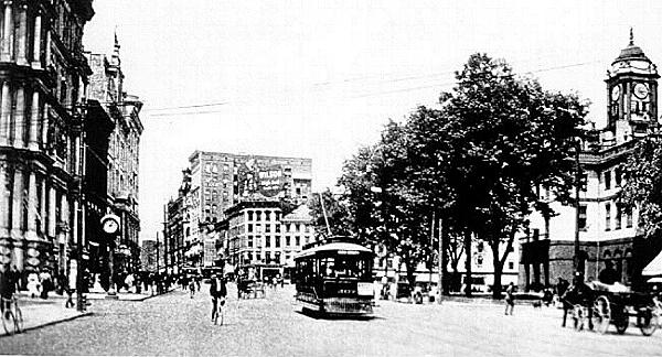 usr_m_ctco_pred_hart_xxxx_downtownhartford_hct003.jpg