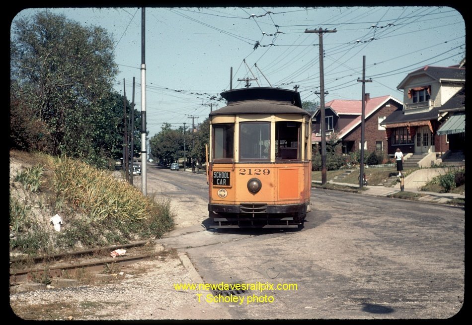 usr_m_cvg_2129_schoolcar_enteringfairviewaveloop_tsch_0309.jpg
