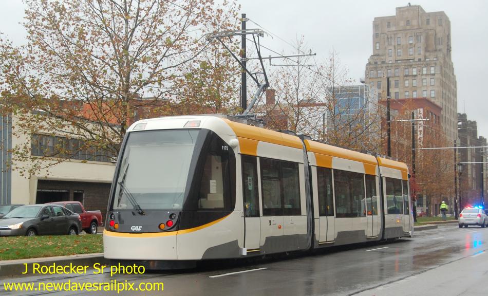 usr_m_cvg_caf_1175_centralpkwyvine_20151201_3870_jrod.jpg