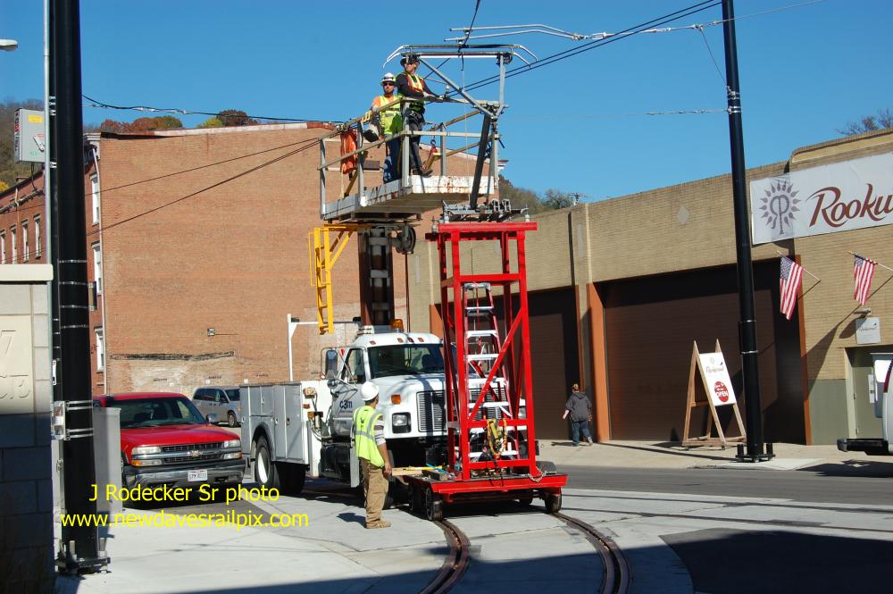 usr_m_cvg_misc_racehenry_overheadwirework_20151103_2840_jrod.jpg